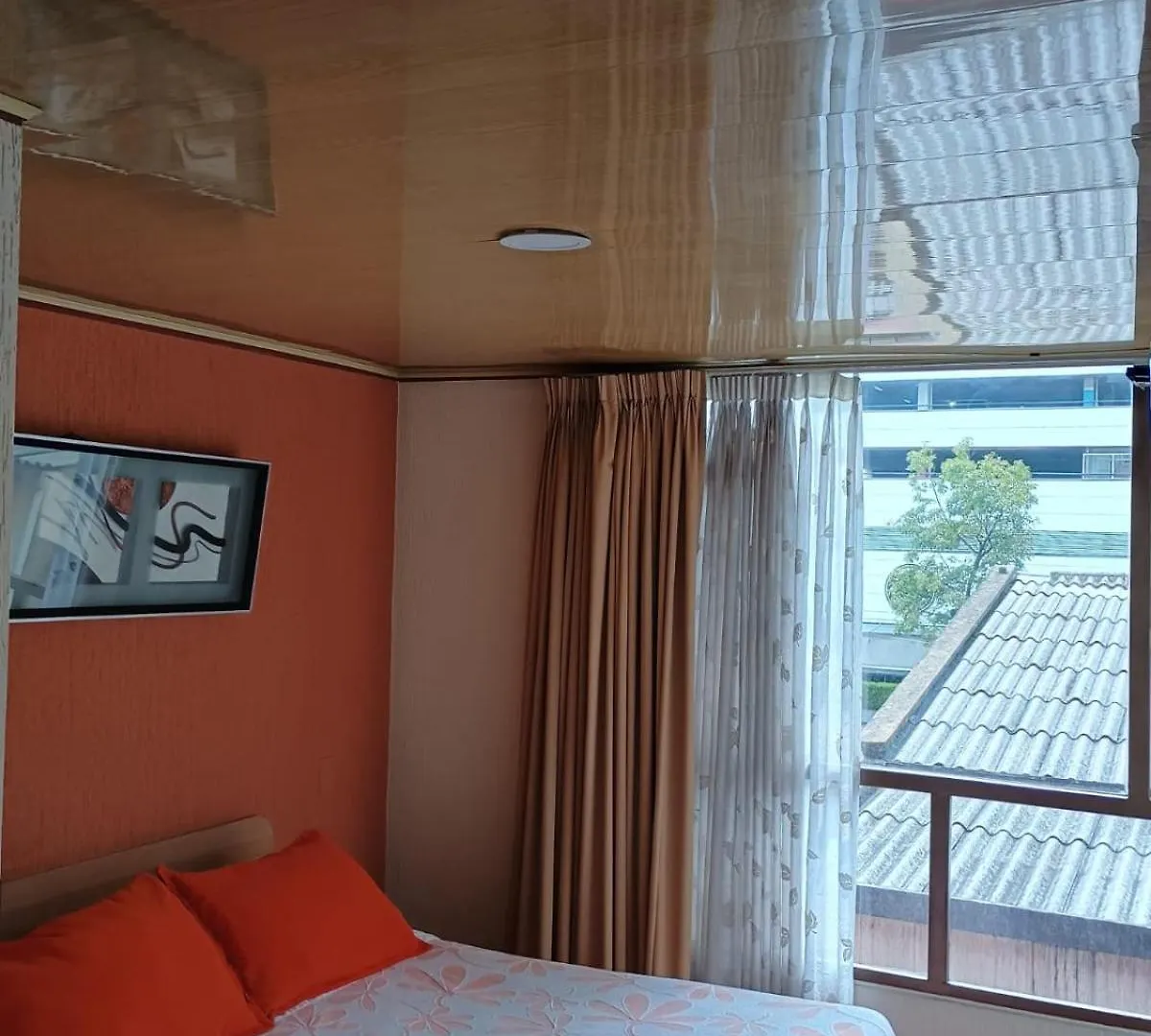 Hoteles Bogotá Inn Galerías 3*,